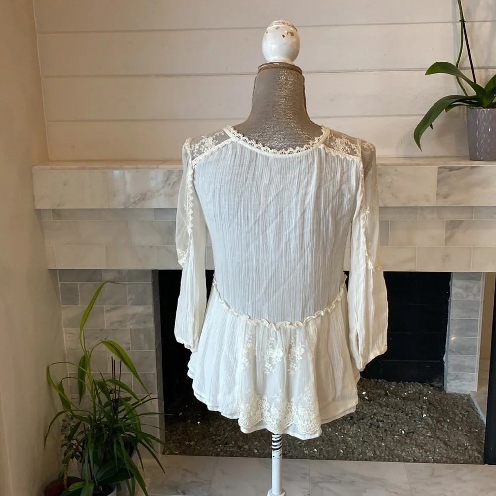 Free People Romance of the Rose Ivory Sheer Lacey Lace-Up Tunic Size XS